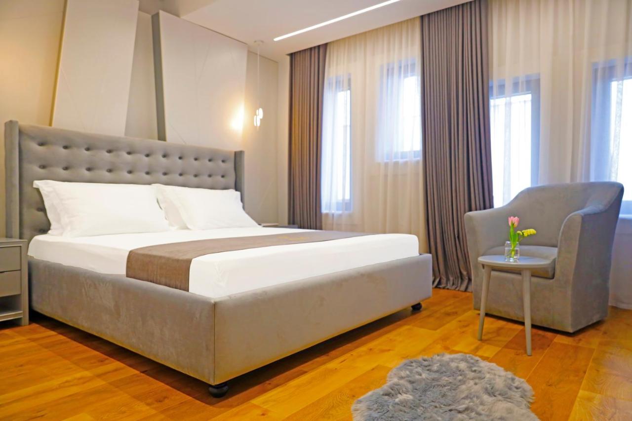 Mark Hotel Tirana Bërxull Eksteriør bilde