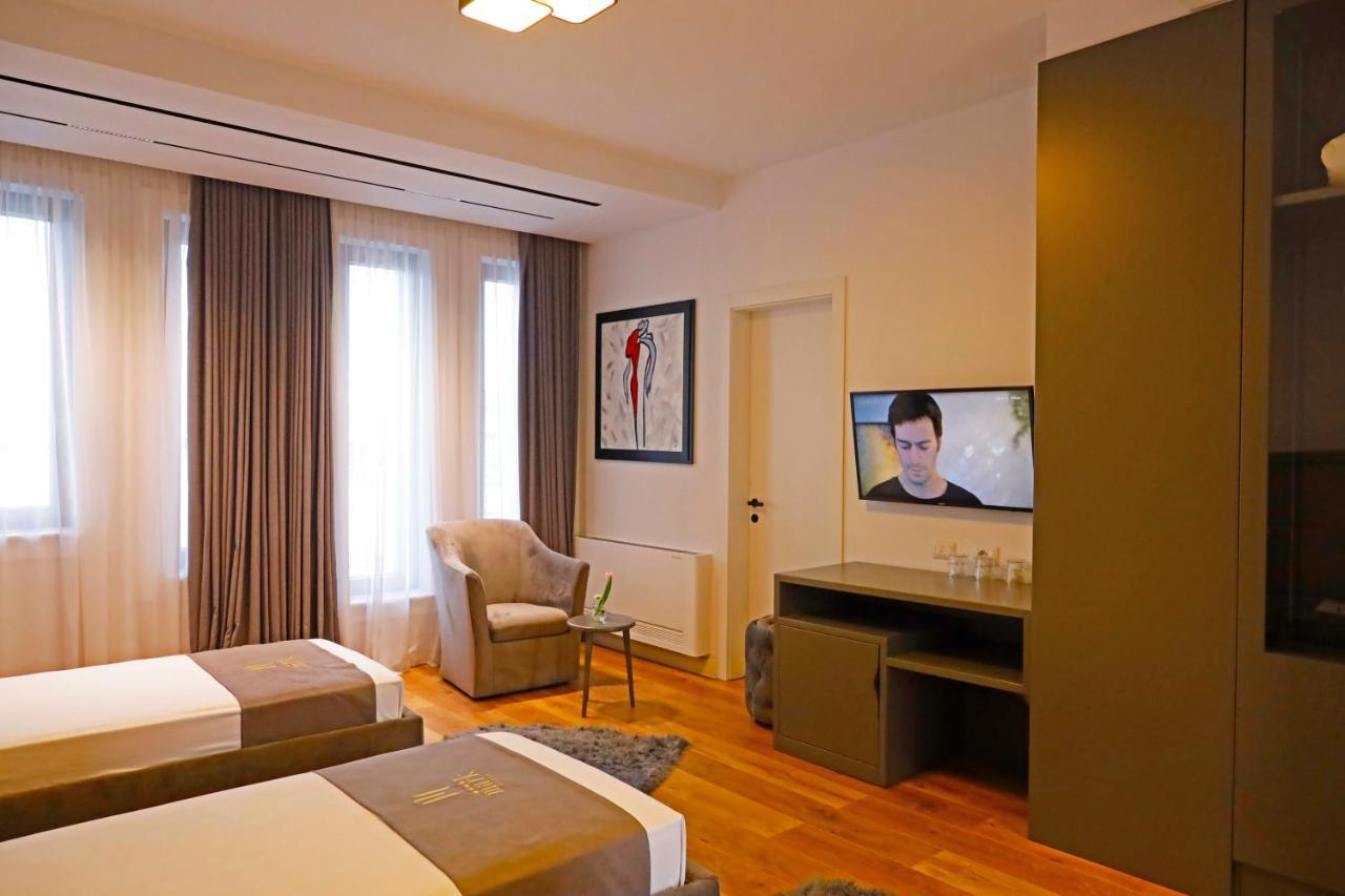 Mark Hotel Tirana Bërxull Eksteriør bilde